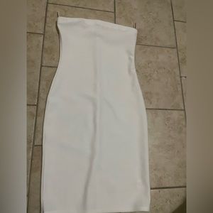 White bodycon dress